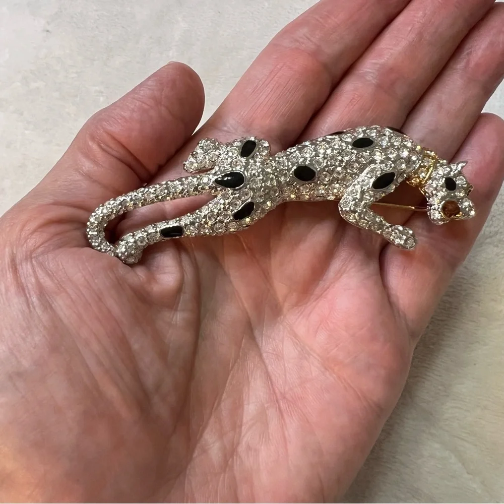 Carolee Limited Edition 1992 Pave Rhinestone Leopard Panthers Brooch Pin
